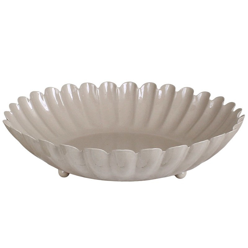 Taza de metal beige