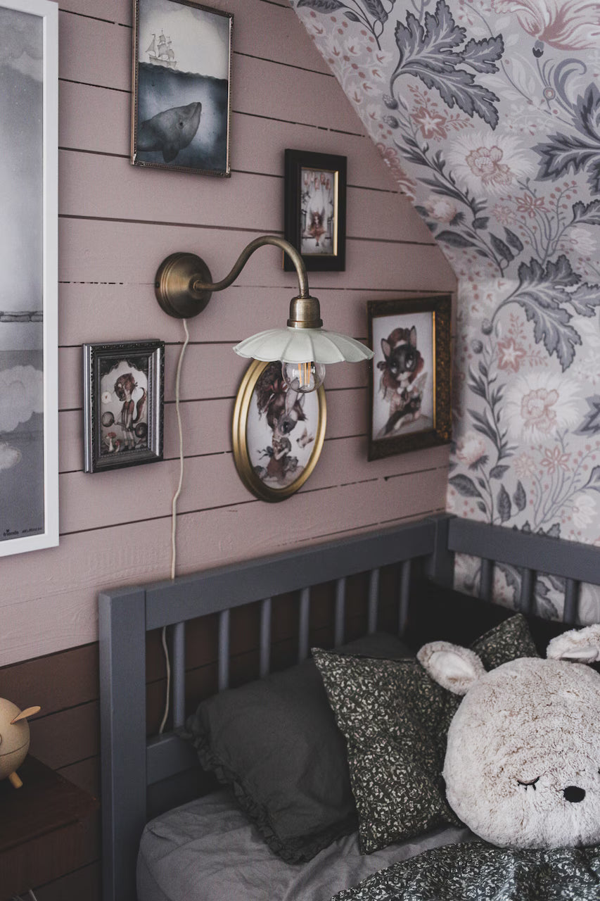 Mint Wall Lamp