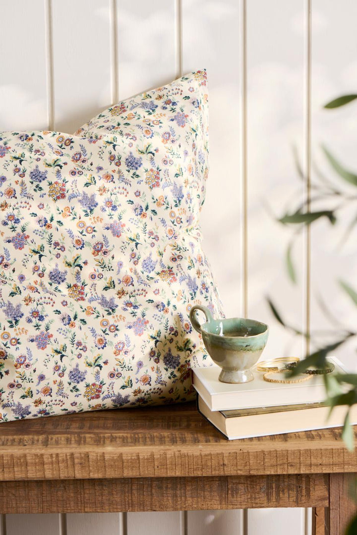 Almohada floral