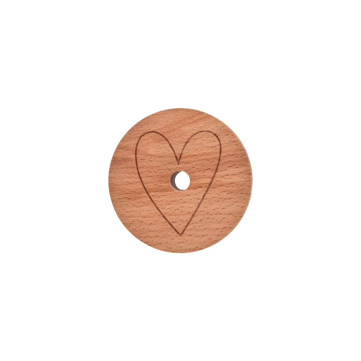 Tapa de corazón de madera