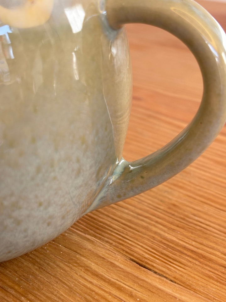 Caneca Verde-Casca de Noz